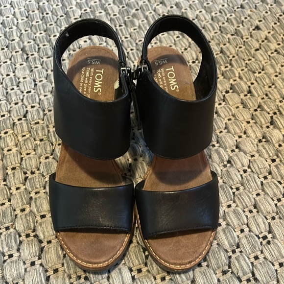 EUC TOMS Mallorca sandal. Worn once. Size 5.5 - Picture 8 of 13
